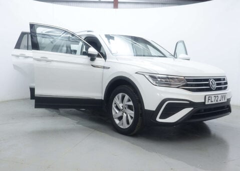 Volkswagen Tiguan 1.5 Tiguan Allspace Life TSi Semi-Auto 5dr 52
