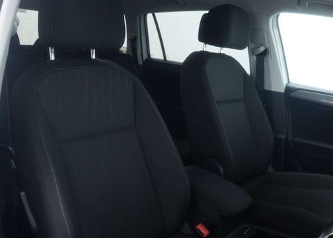 Volkswagen Tiguan 1.5 Tiguan Allspace Life TSi Semi-Auto 5dr 43