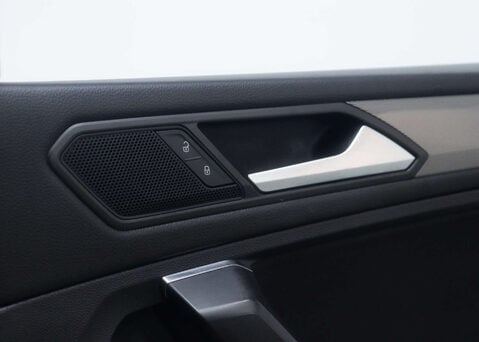 Volkswagen Tiguan 1.5 Tiguan Allspace Life TSi Semi-Auto 5dr 38