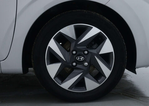 Hyundai i10 1.0 I10 Advance Auto 5dr 13