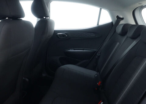 Hyundai i10 1.0 I10 Advance Auto 5dr 43