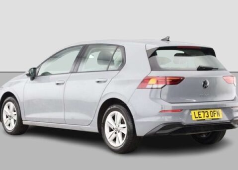 Volkswagen Golf 1.0 Golf Life eTSI Semi-Auto 5dr 5