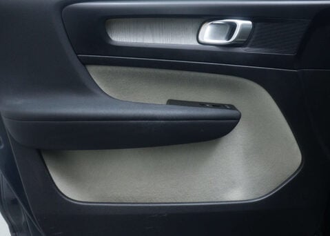 Volvo XC40 1.5 XC40 Inscription Pro T3 Auto 5dr 50