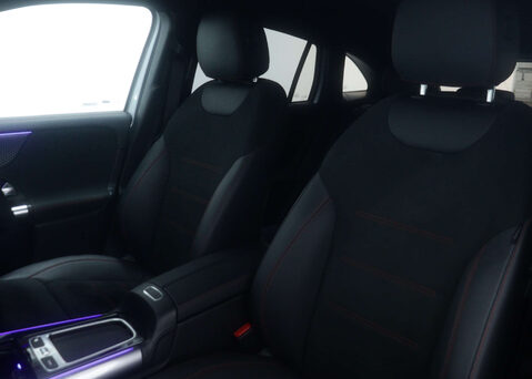 Mercedes-Benz EQA 250+ AMG LINE EXECUTIVE 52