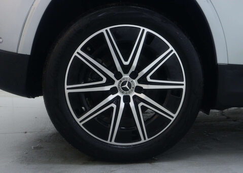 Mercedes-Benz EQA 250+ AMG LINE EXECUTIVE 13