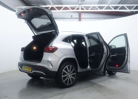 Mercedes-Benz EQA 250+ AMG LINE EXECUTIVE 63