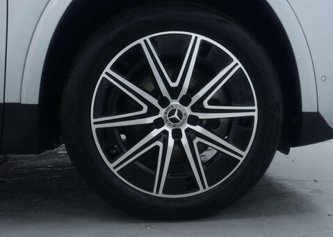 Mercedes-Benz EQA 250+ AMG LINE EXECUTIVE 14