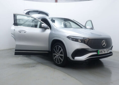 Mercedes-Benz EQA 250+ AMG LINE EXECUTIVE 57