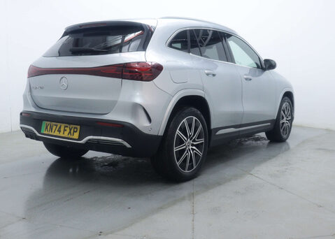 Mercedes-Benz EQA 250+ AMG LINE EXECUTIVE 11