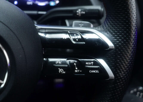 Mercedes-Benz EQA 250+ AMG LINE EXECUTIVE 40