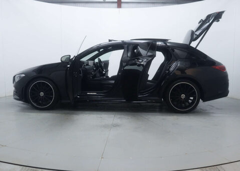 Mercedes-Benz CLA Class 1.3 CLA 180 AMG Line Premium+ Night Edition A 5dr 59