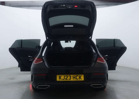 Mercedes-Benz CLA Class 1.3 CLA 180 AMG Line Premium+ Night Edition A 5dr 61