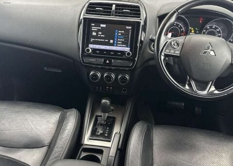 Mitsubishi Asx 2.0 ASX ExCeed 4x4 CVT 4WD 5dr 9