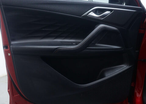 MG HS 1.5 MG HS Trophy Auto 5dr 45