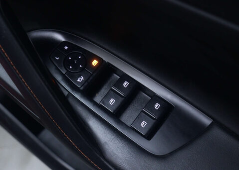 MG HS 1.5 MG HS Trophy Auto 5dr 36