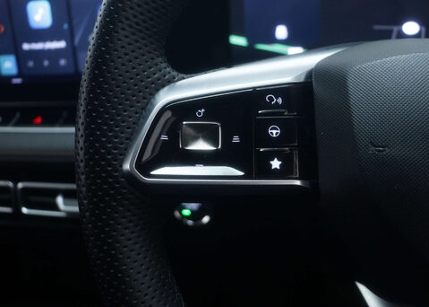 MG HS 1.5 MG HS Trophy Auto 5dr 32