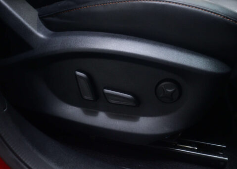 MG HS 1.5 MG HS Trophy Auto 5dr 37