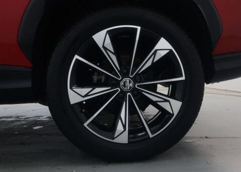 MG HS 1.5 MG HS Trophy Auto 5dr 15