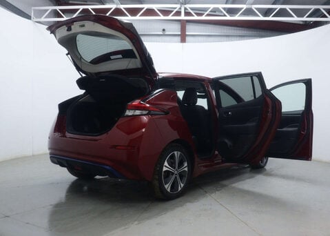 Nissan LEAF Leaf Takna 5dr 61