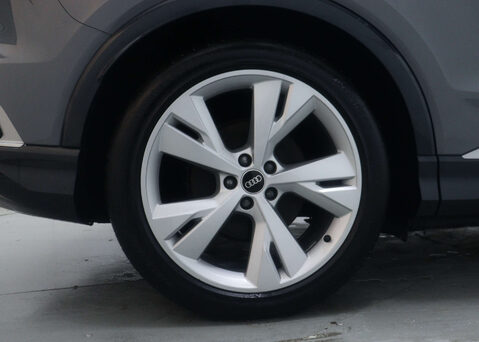 Audi Q4 Q4 E-Tron S Line 35 5dr 14