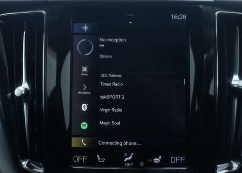 Volvo XC60 2.0 XC60 Momentum T5 AWD Auto 4WD 5dr 29