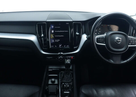 Volvo XC60 2.0 XC60 Momentum T5 AWD Auto 4WD 5dr 19
