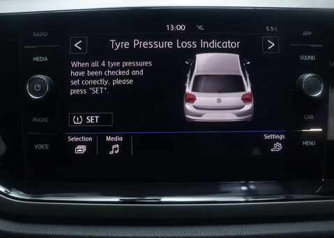 Volkswagen Polo 1.0 Polo SE TSi 5dr 26