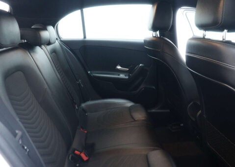 Mercedes-Benz A Class 1.3 A 180 SE 5dr 51