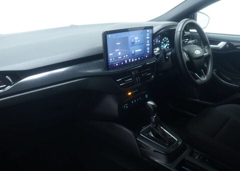 Ford Focus 1.0 Focus ST-Line MHEV Auto 5dr 43