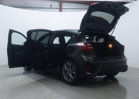 Ford Focus 1.0 Focus ST-Line MHEV Auto 5dr 53