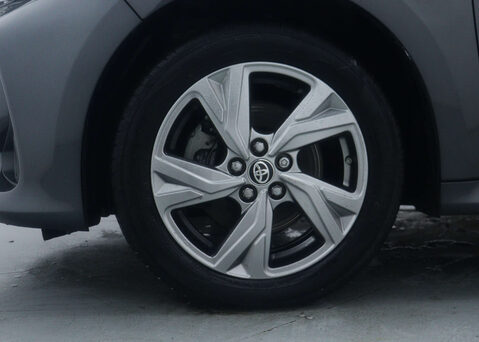 Toyota Yaris 1.5 Yaris Icon HEV CVT 5dr 15