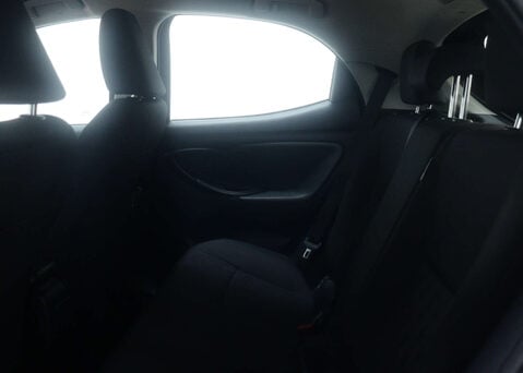 Toyota Yaris 1.5 Yaris Icon HEV CVT 5dr 43