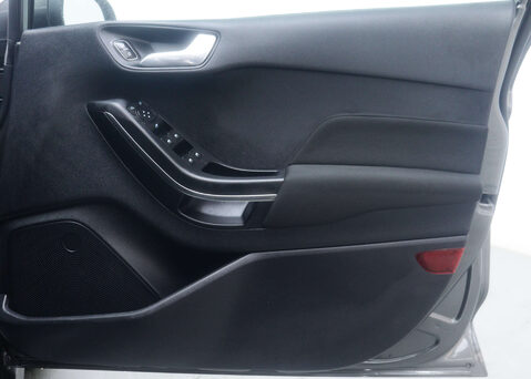 Ford Fiesta 1.0 Fiesta ST-Line T MHEV Auto 5dr 44