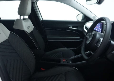 Fiat 600 1.2 600 La Prima HEV Auto 5dr 36