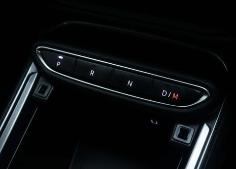 Fiat 600 1.2 600 La Prima HEV Auto 5dr 26