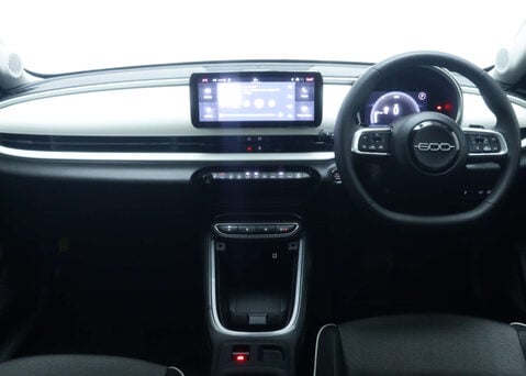 Fiat 600 1.2 600 La Prima HEV Auto 5dr 17