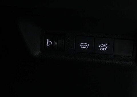 Fiat 600 1.2 600 La Prima HEV Auto 5dr 33