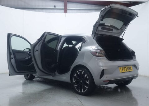 Renault Clio 1.6 Clio Techno E-Tech HEV Auto 5dr 55