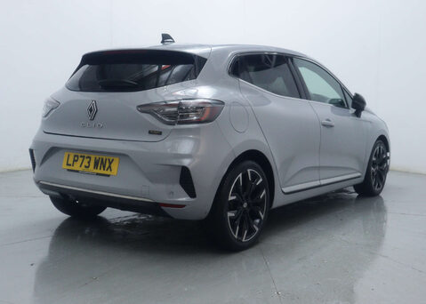 Renault Clio 1.6 Clio Techno E-Tech HEV Auto 5dr 10