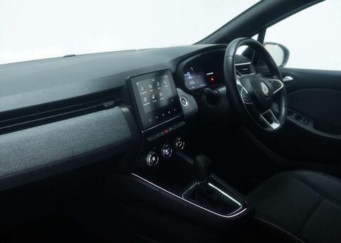 Renault Clio 1.6 Clio Techno E-Tech HEV Auto 5dr 44