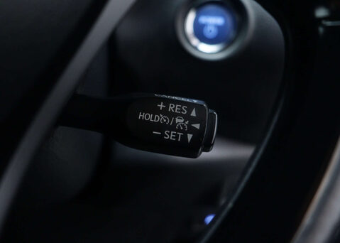 Toyota C-HR 1.8 C-HR Excel HEV CVT 5dr 37