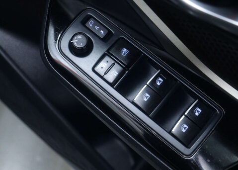 Toyota C-HR 1.8 C-HR Excel HEV CVT 5dr 40