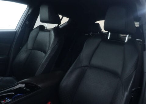 Toyota C-HR 1.8 C-HR Excel HEV CVT 5dr 47