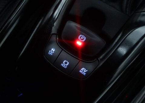 Toyota C-HR 1.8 C-HR Excel HEV CVT 5dr 31