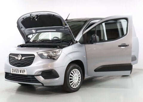 Vauxhall Combo 1.5 Combo 2300 Sportive S/S 35
