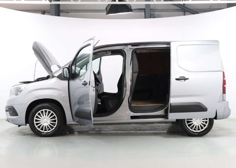 Vauxhall Combo 1.5 Combo 2300 Sportive S/S 36