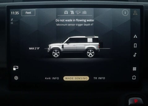 Land Rover Defender 3.0 Defender X-Dynamic HSE D MHEV A 4WD 5dr 37