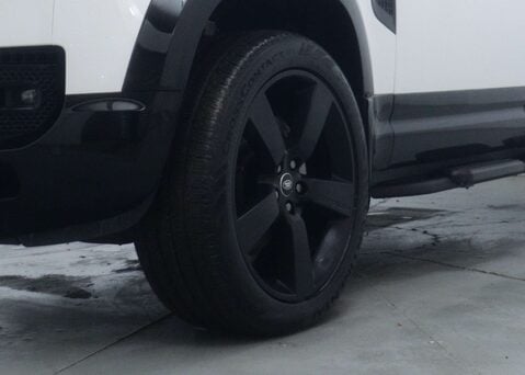 Land Rover Defender 3.0 Defender X-Dynamic HSE D MHEV A 4WD 5dr 22