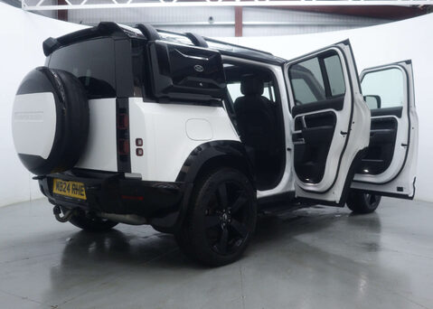 Land Rover Defender 3.0 Defender X-Dynamic HSE D MHEV A 4WD 5dr 78