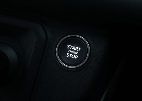 Land Rover Defender 3.0 Defender X-Dynamic HSE D MHEV A 4WD 5dr 44